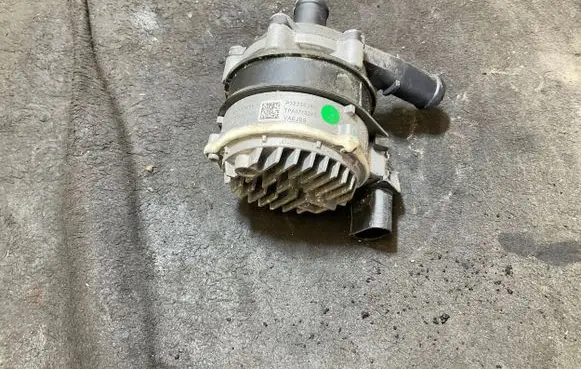 Volvo XC40 Electric auxiliary coolant/water pump P32339380 TPA0710245
