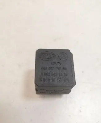 Mercedes-Benz S W221 Other relay A0025421319
