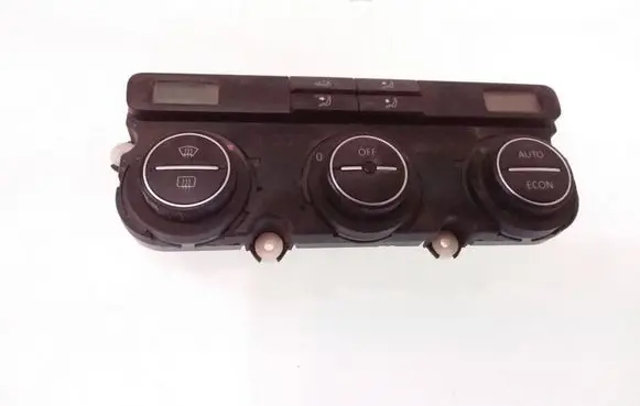 Volkswagen PASSAT B6 Climate control unit 74677510 26050551