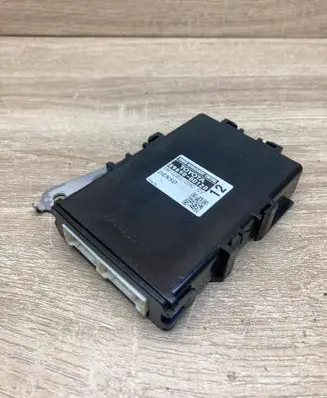 Toyota Yaris Other control units/modules 896900D120 MB1028502090