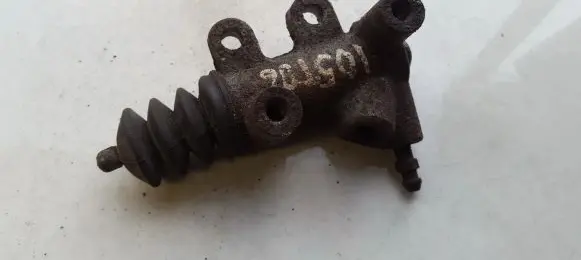 Toyota Yaris Clutch master cylinder