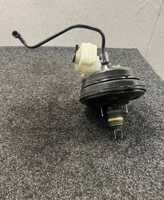 BMW X5 F15 Brake booster 296791409