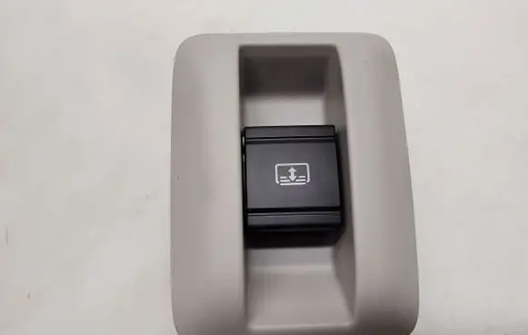Mitsubishi Eclipse Cross Sunroof switch 8608A367