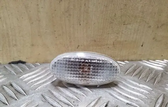 Mazda 6 Front fender indicator light P2829
