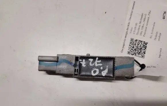 Volvo V70 Airbag deployment crash/impact sensor 9452777