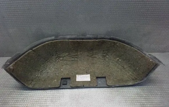 Trunk/boot side trim panel