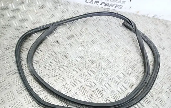 BMW 5 F10 F11 Engine compartment rubber 