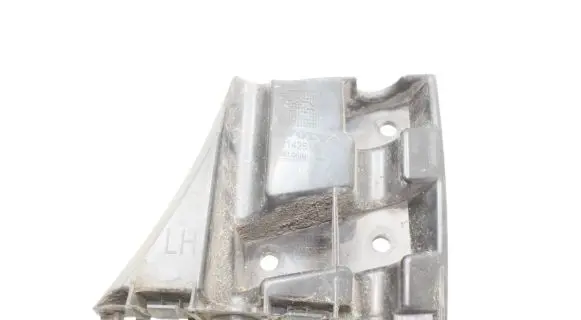Volvo V40 Front bumper mounting bracket 31425110