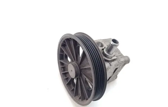 Volvo V70 Power steering pump 8583377 7613955141