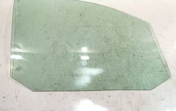 Volkswagen Caddy Front door window glass four-door 43R001057 LE000184