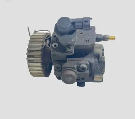 Volvo S40 Fuel injection high pressure pump 9683703780A 0445010102 04002202947