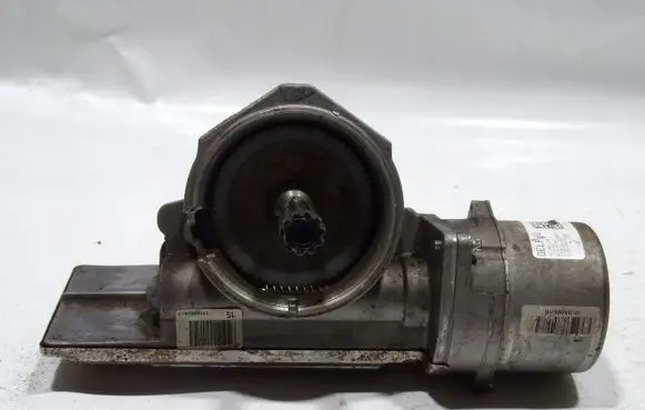 Opel Corsa D Power steering pump mounting bracket 26117867
