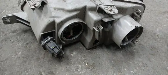 Ford Galaxy Headlight/headlamp 1305235254