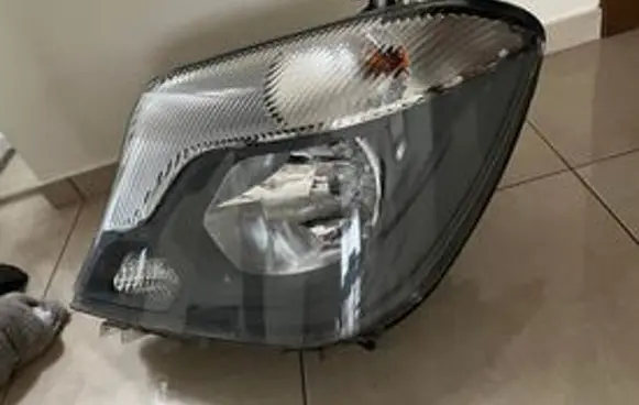 Mercedes-Benz Sprinter W906 Headlight/headlamp