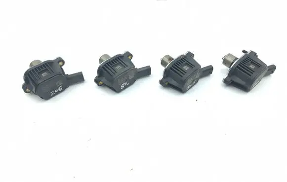 Seat Leon IV Camshaft vanos timing valve 04E906048A