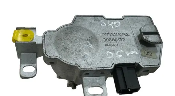 Volvo S40 Steering wheel lock 30680132