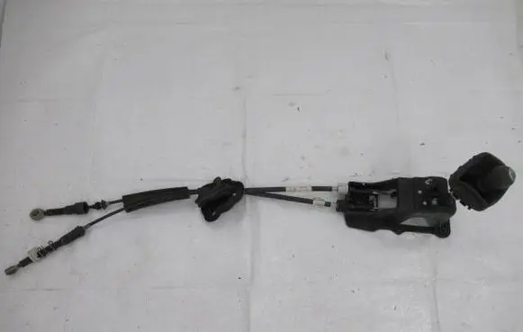 Renault Laguna III Gear selector/shifter in gearbox 