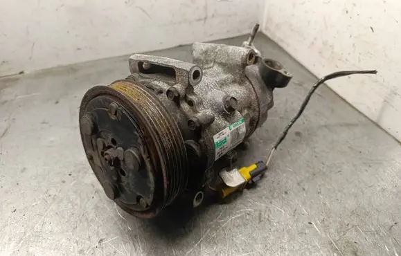 Mini Cooper Countryman R60 Air conditioning (A/C) compressor (pump) 9213175
