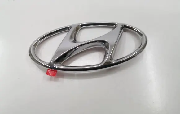 Hyundai Kona I Manufacturer badge logo/emblem 86354K4000