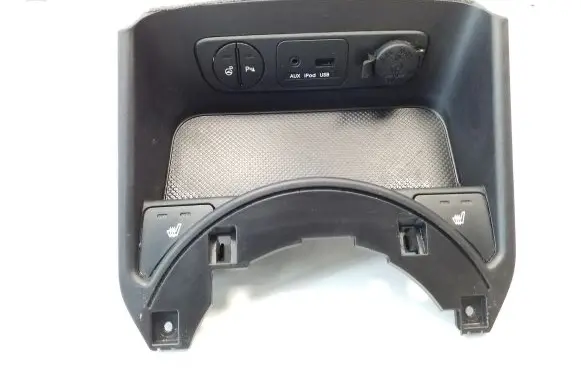 KIA Sportage Seat heating switch 846303U240