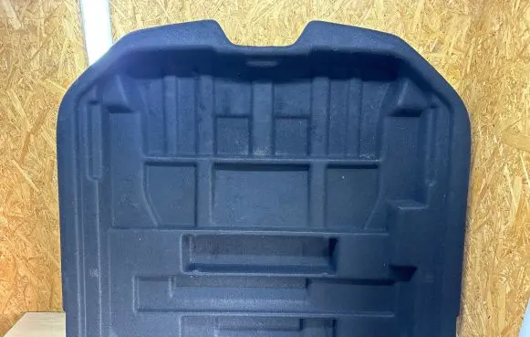 Volvo V60 Trunk bottom trim panel 