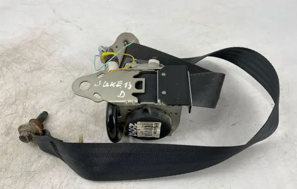 Nissan Juke I F15 Front seatbelt 617969800A