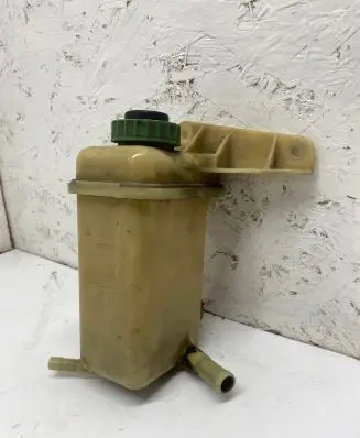 Audi Coupe Power steering fluid tank/reservoir 8A0422373C