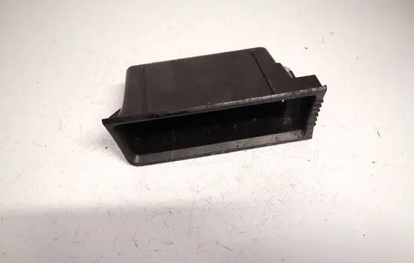 Volkswagen PASSAT B7 Car ashtray 3c0863077 5417401
