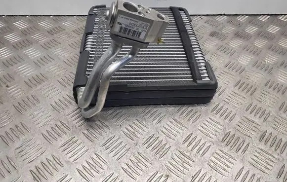 Air conditioning (A/C) radiator (interior)