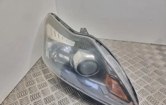 Ford Focus Headlight/headlamp 8M5113D152CE