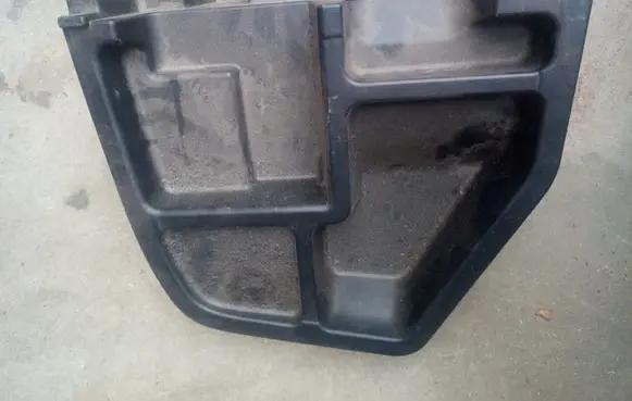 Toyota Prius+ (ZVW40) Glove box in trunk 