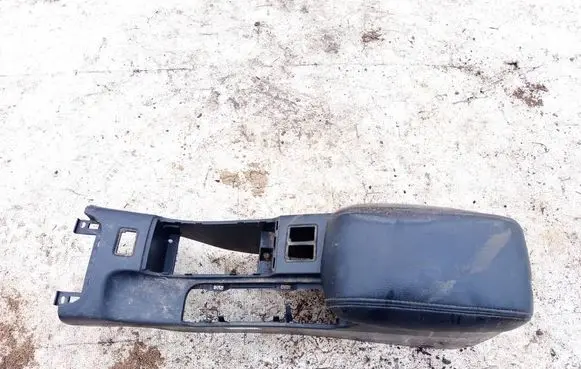 Nissan Primera Armrest 96911av900
