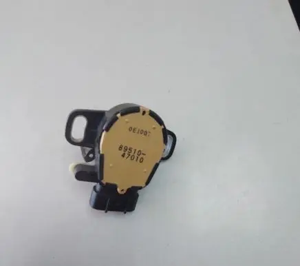 Lexus RX 450H Brake pedal sensor switch 8951047010