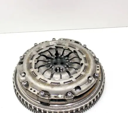 Renault Clio V Clutch set kit 301010007R 302059555R
