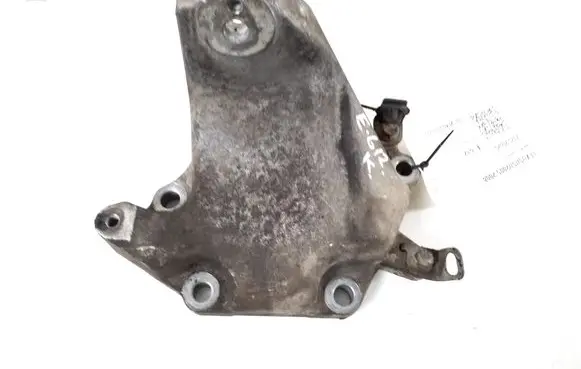 Lexus IS 220D-250-350 Engine mounting bracket 12325-26020