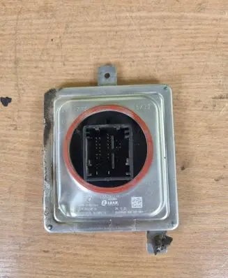 BMW 4 G22 G23 G24 G26 LED ballast control module 5a26c67 7815857