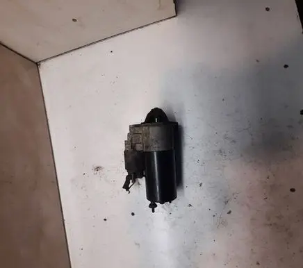 Volvo V70 Starter motor 0001108166