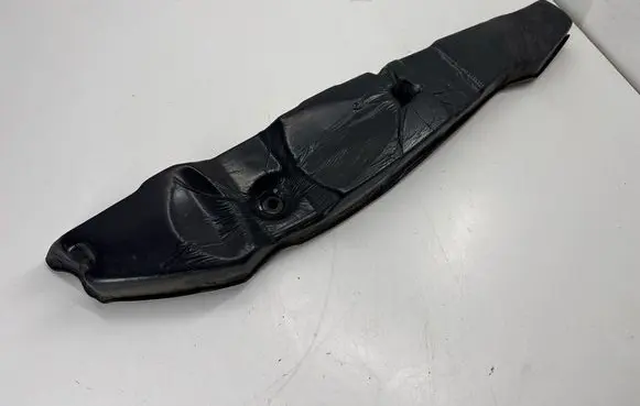 Ford Mustang VI Fender foam support/seal FR3B6316E561A