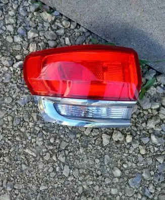 Jeep Grand Cherokee Rear/tail lights 68110001AC