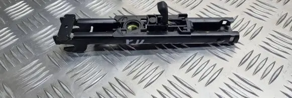 Mercedes-Benz B W245 Seat belt adjustment rail A1698600588 604825900B 0703060806