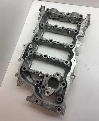 Toyota Auris E210 other engine part