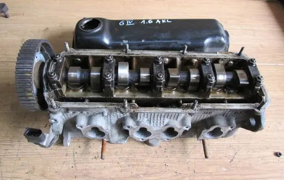 Audi A3 S3 8L Engine head 06B103373A