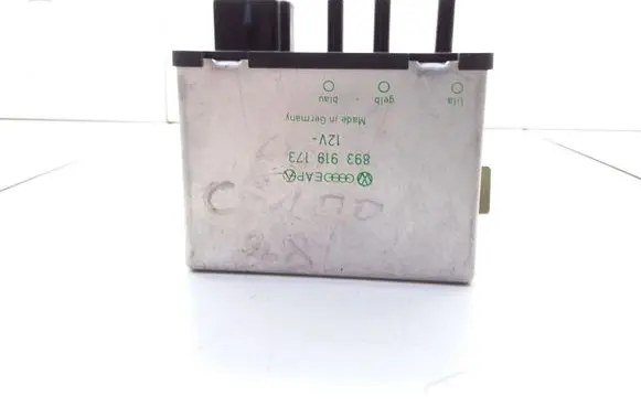 Audi 100 S4 C4 Other devices 893919173
