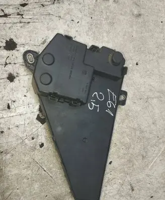 BMW 5 E60 E61 Fuse module 6906588 518811062
