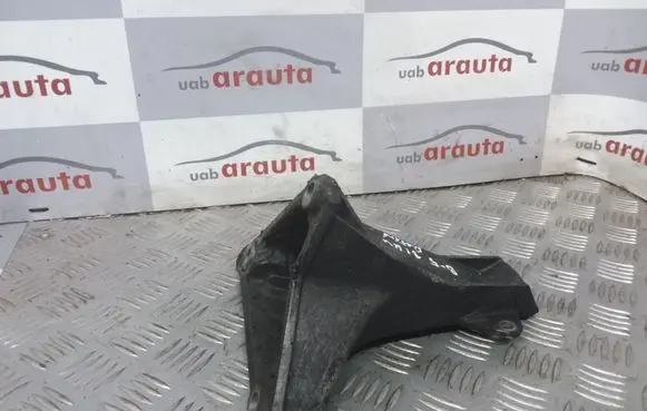 Volkswagen PASSAT B5 Engine mounting bracket 8D0199308L