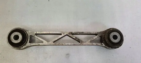 Tesla Model S Rear control arm 1043964