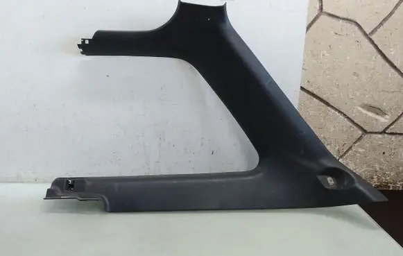 Subaru Legacy (D)pillar trim (top) 94015AC100