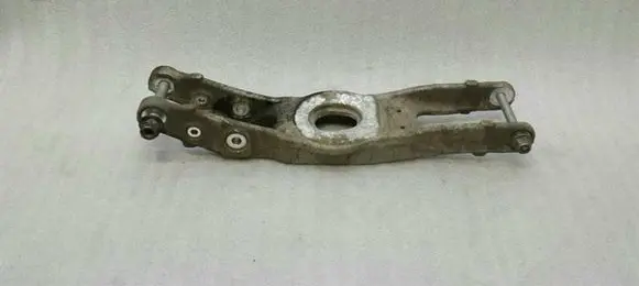 Mercedes-Benz C W205 Rear control arm A2053523300