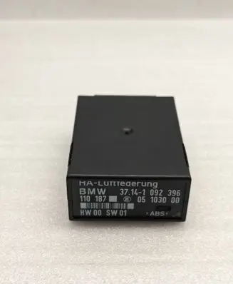 BMW 5 E39 Other control units/modules 37141092396 110187 05103000
