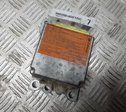 Nissan X-Trail T30 Airbag control unit/module 988208H405